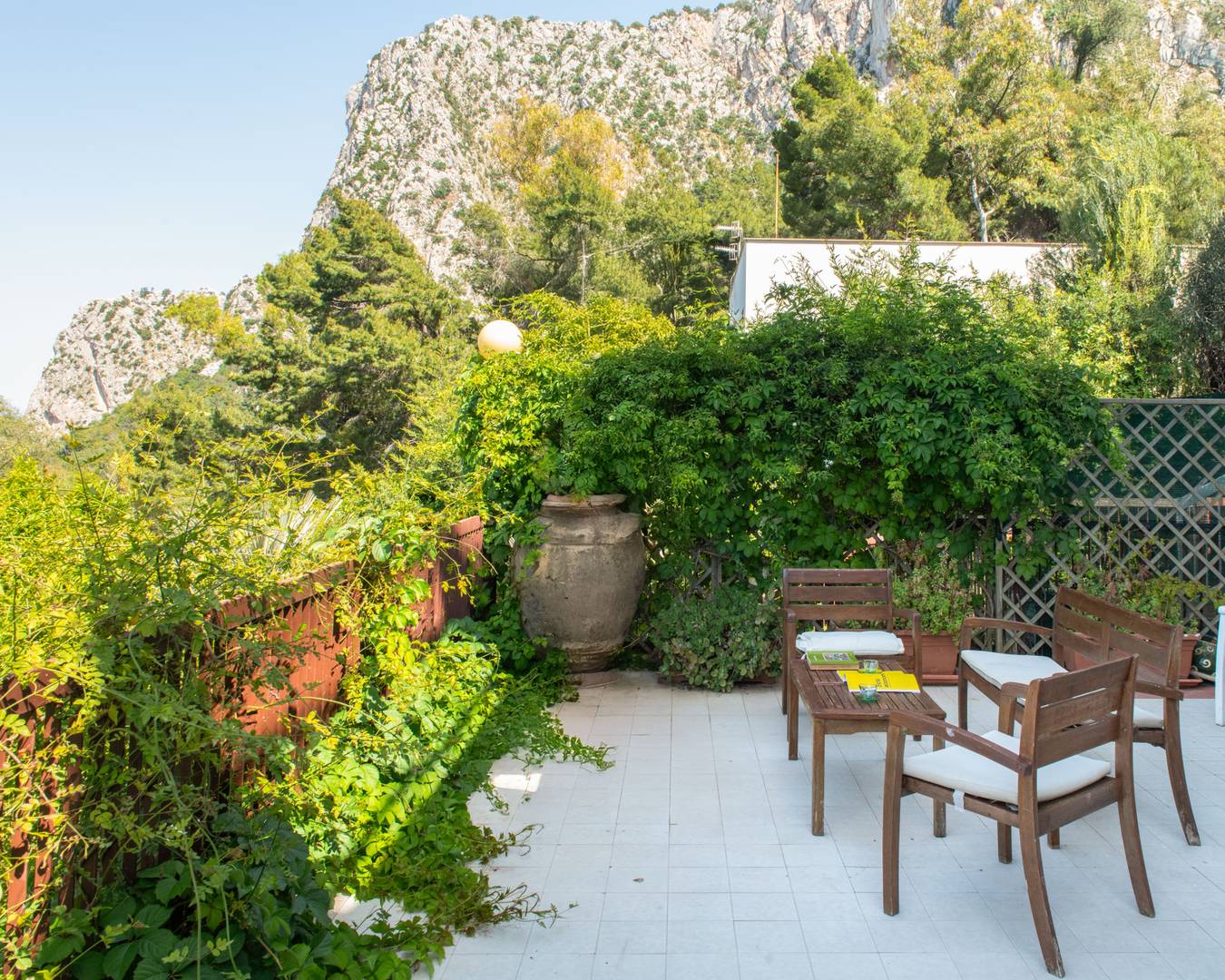 Mondello Mozzafiato - Interni eleganti e servizi di lusso B&B a Mondello - Immagine 6